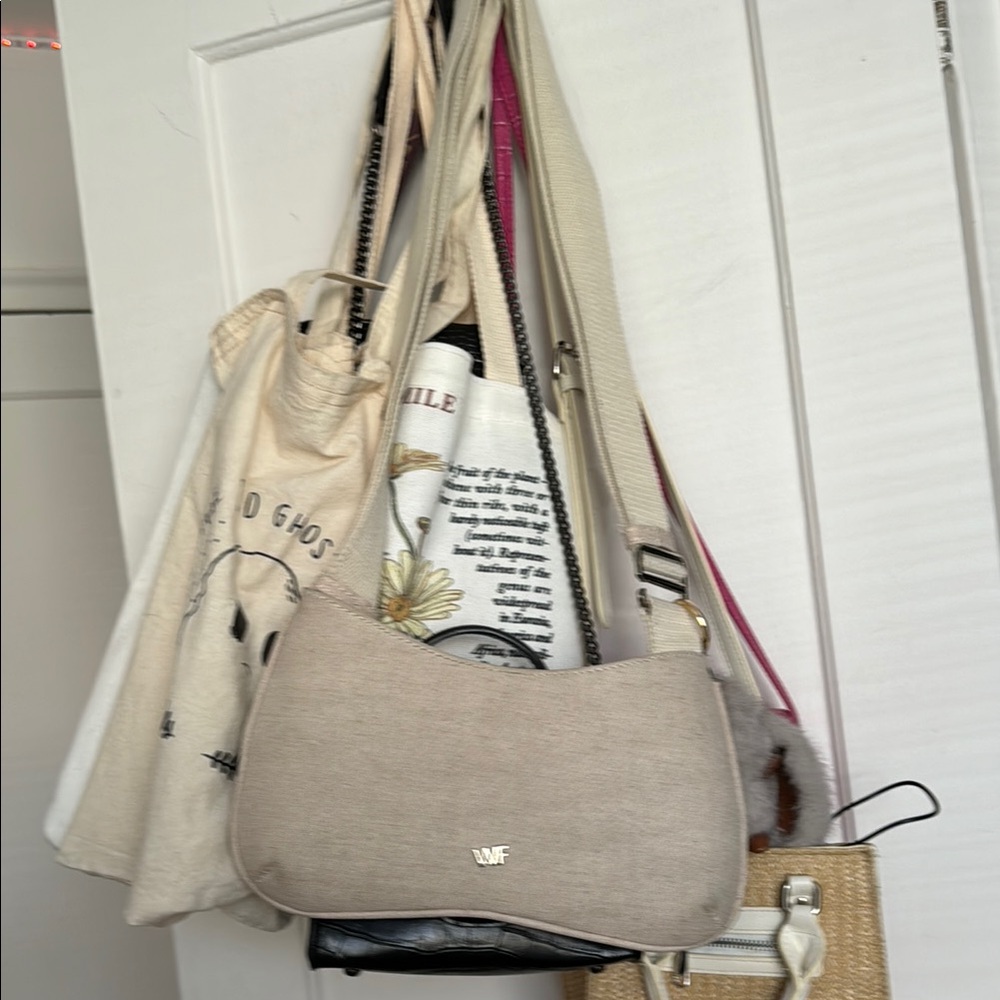 white fox wen shoulder bag